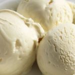 Домашен сладолед с прясно мляко и яйца