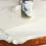 Млечно-маслен крем за торта